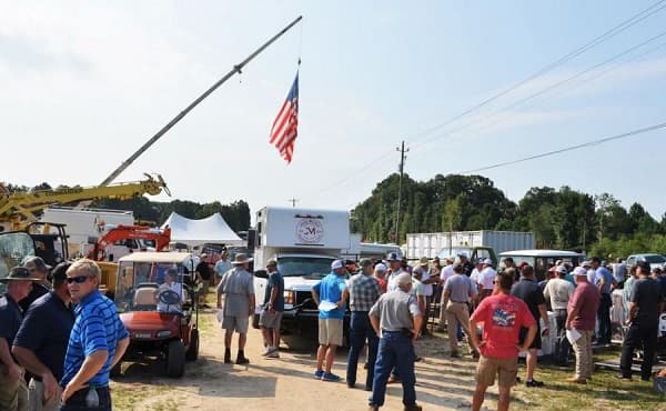 Big Onsite, Online Turnout Marks Joey Martin Auctioneers Sale in Carrollton