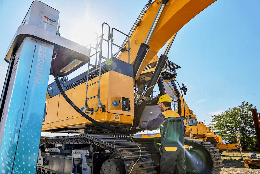 Liebherr Hydrogen Excavator Wins Bauma Innovation Award